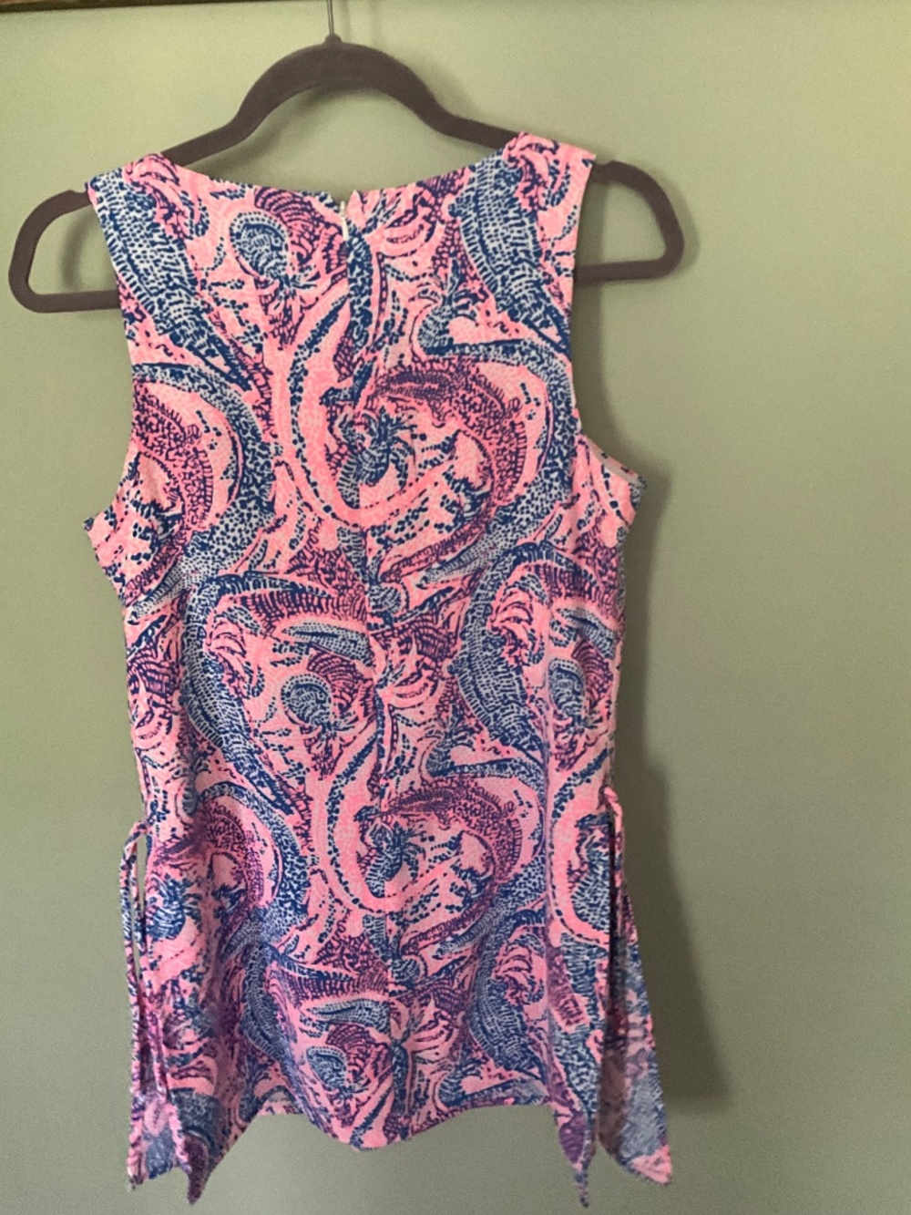 Lilly Pulitzer Donna Romper Size 4 Maybe Gator — Excellent Pre-Owned Condition - Picture 2 of 5